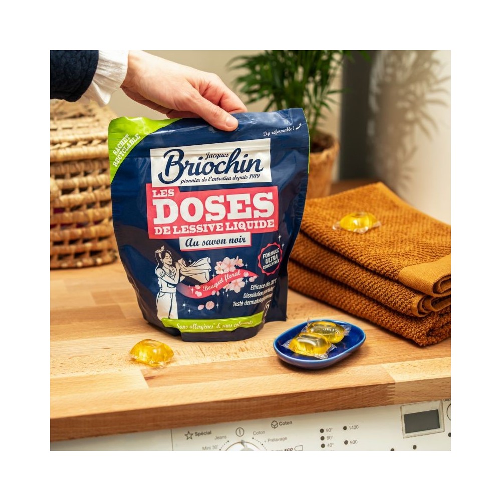 Acheter 22 Doses de Lessive liquide au Savon noir